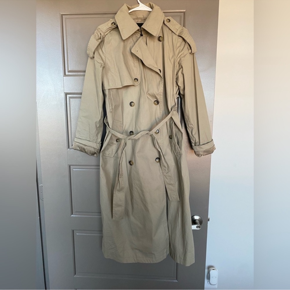 Banana Republic Trench Coat
Small spot on back